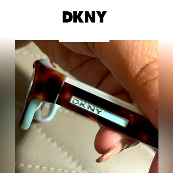DKNY Brown Classic Glasses with Tortoiseshell Pattern - Picture 1 of 12